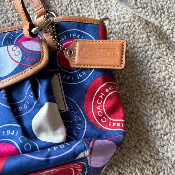 NWT Coach Polka Dot Small Leah Purse - Red, White, Blue Signature Handbag - Picture 3 of 11